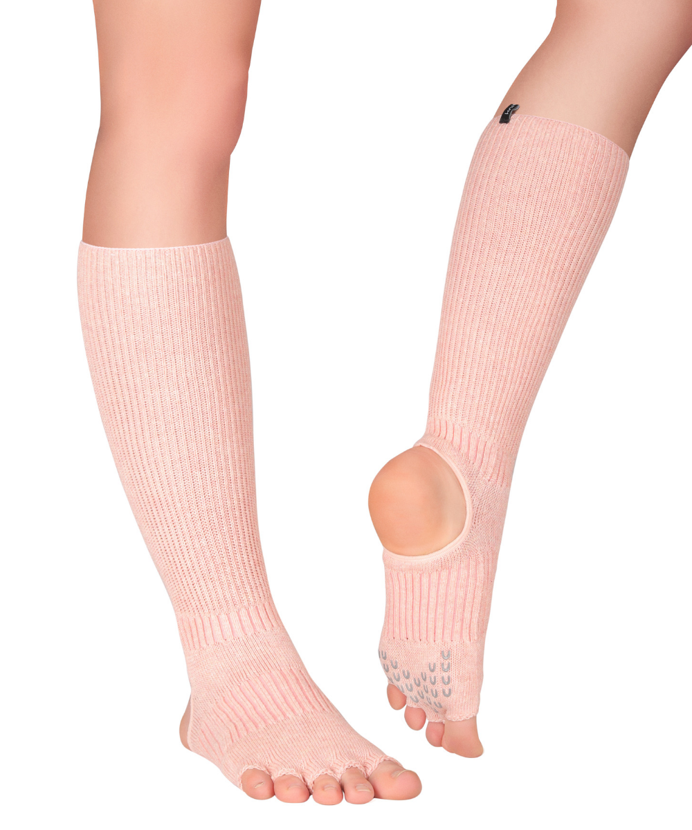 Knitido Plus "Nodoka" - Yoga & Pilates Toe Socks - Carnation