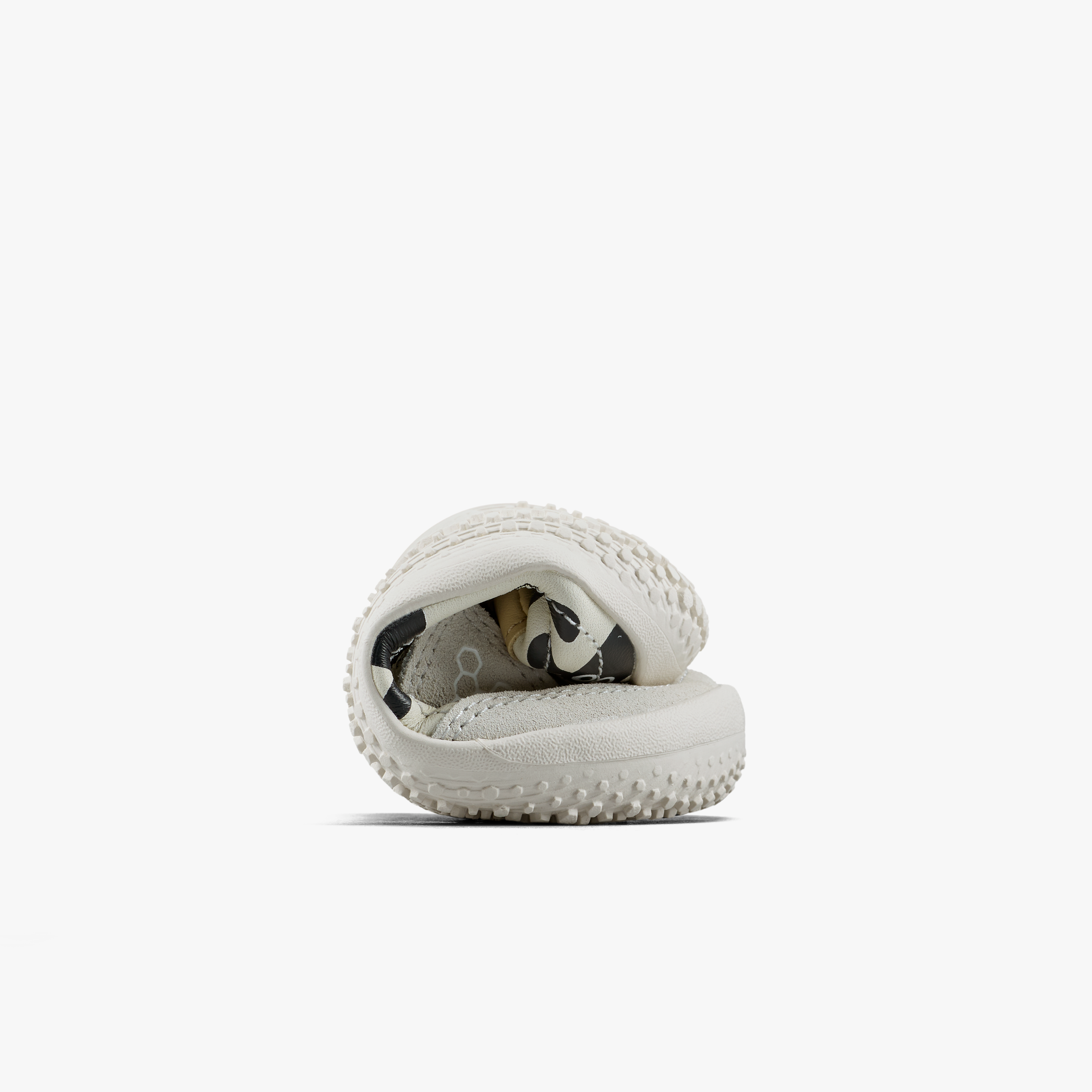 Vivobarefoot Gobi Sneaker Toddlers – Natural – Curled