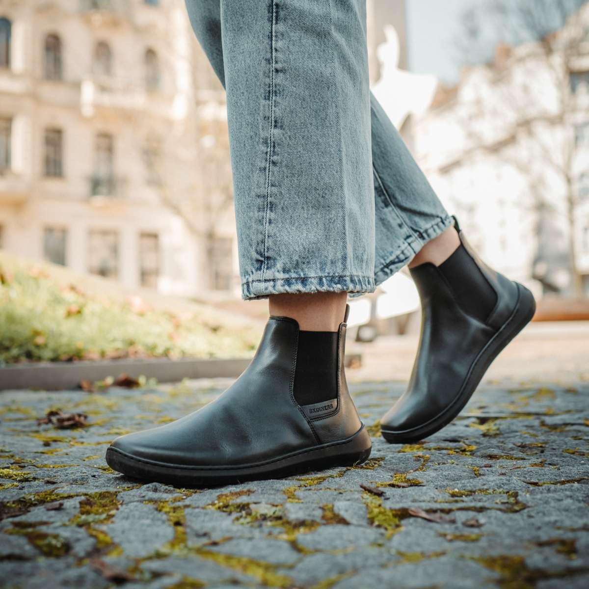 Skinners Chelsea+ – Black