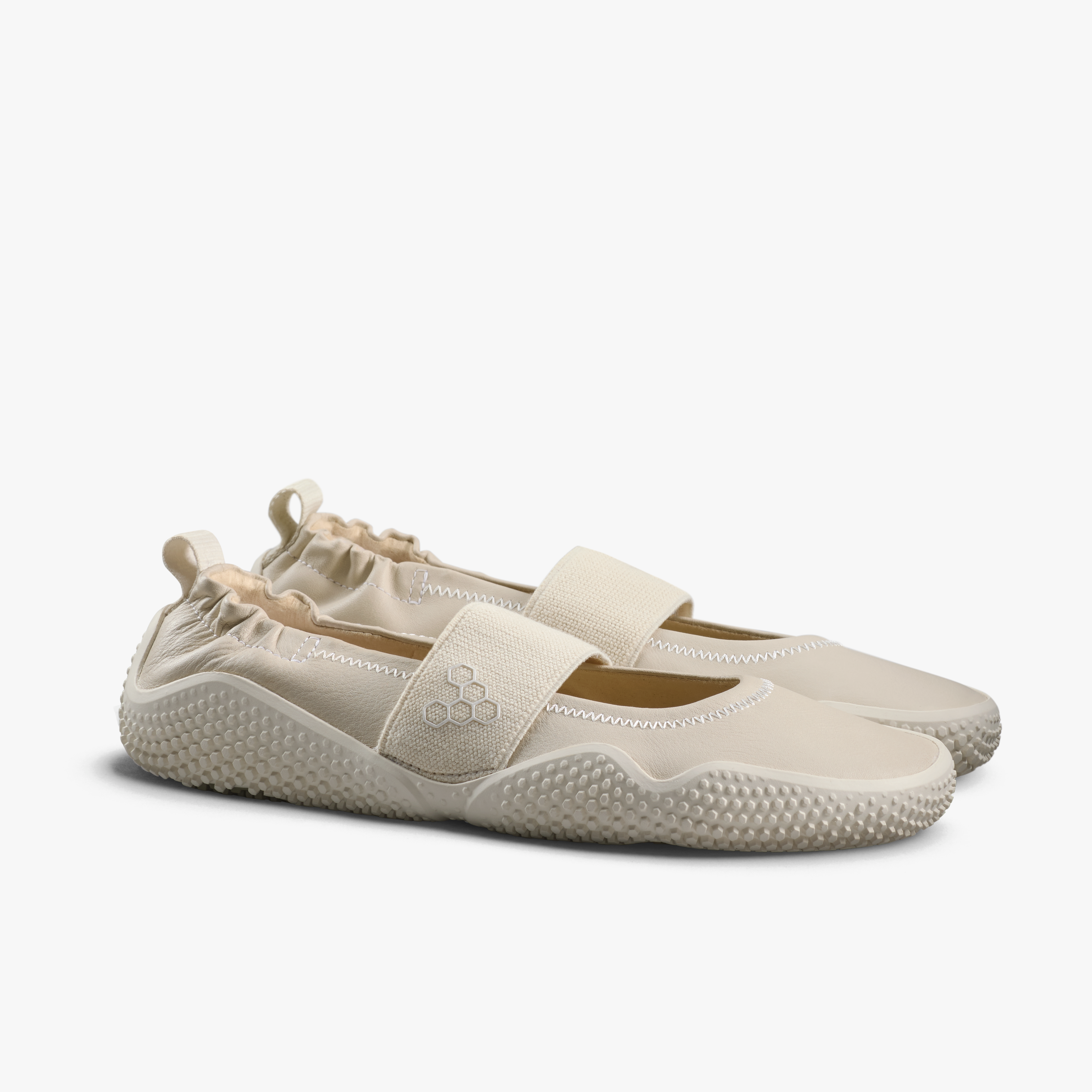 Vivobarefoot Motus Studio Ballet Womens barfodsballerina til kvinder i farven Sand, parvis