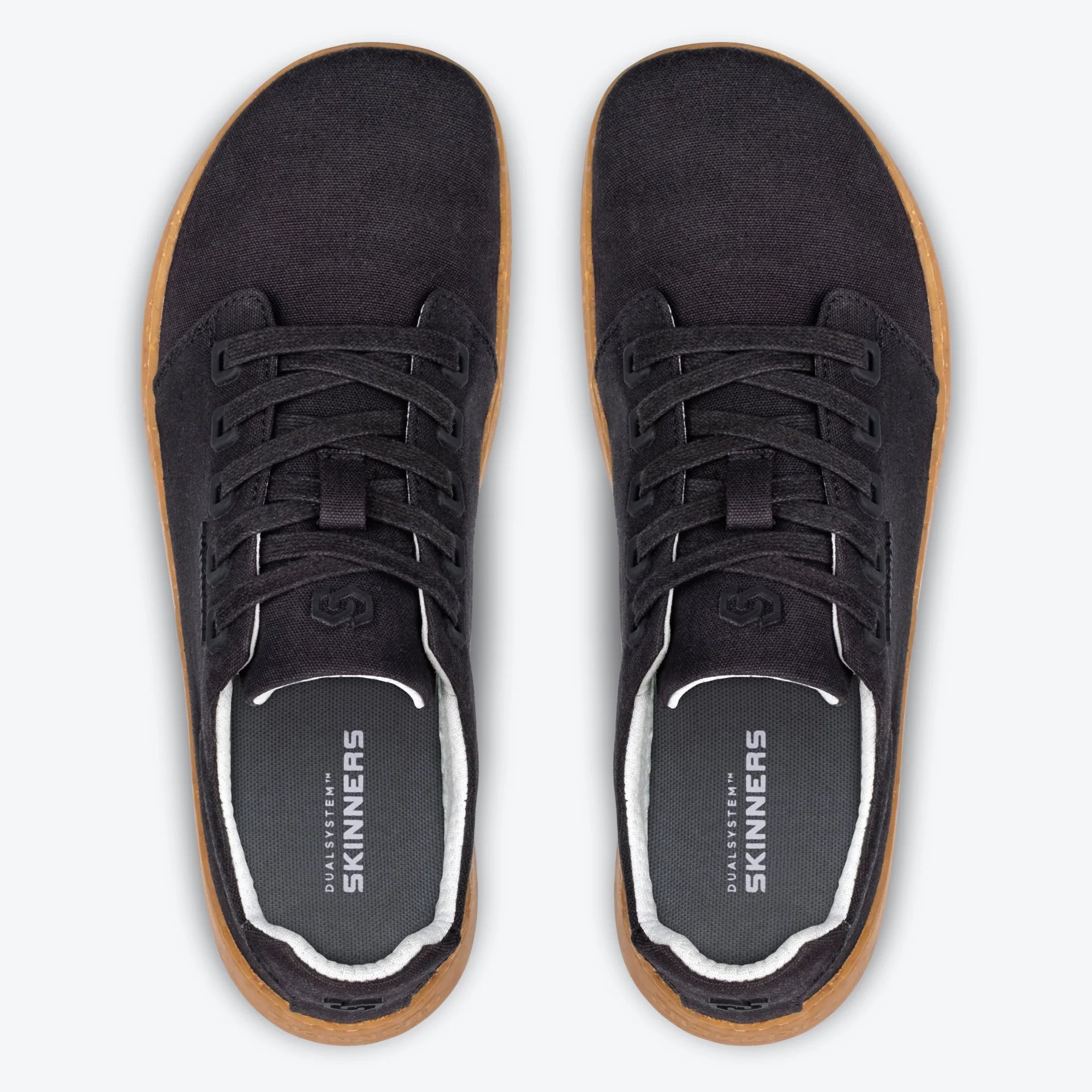 Skinners Wanderer – True Black