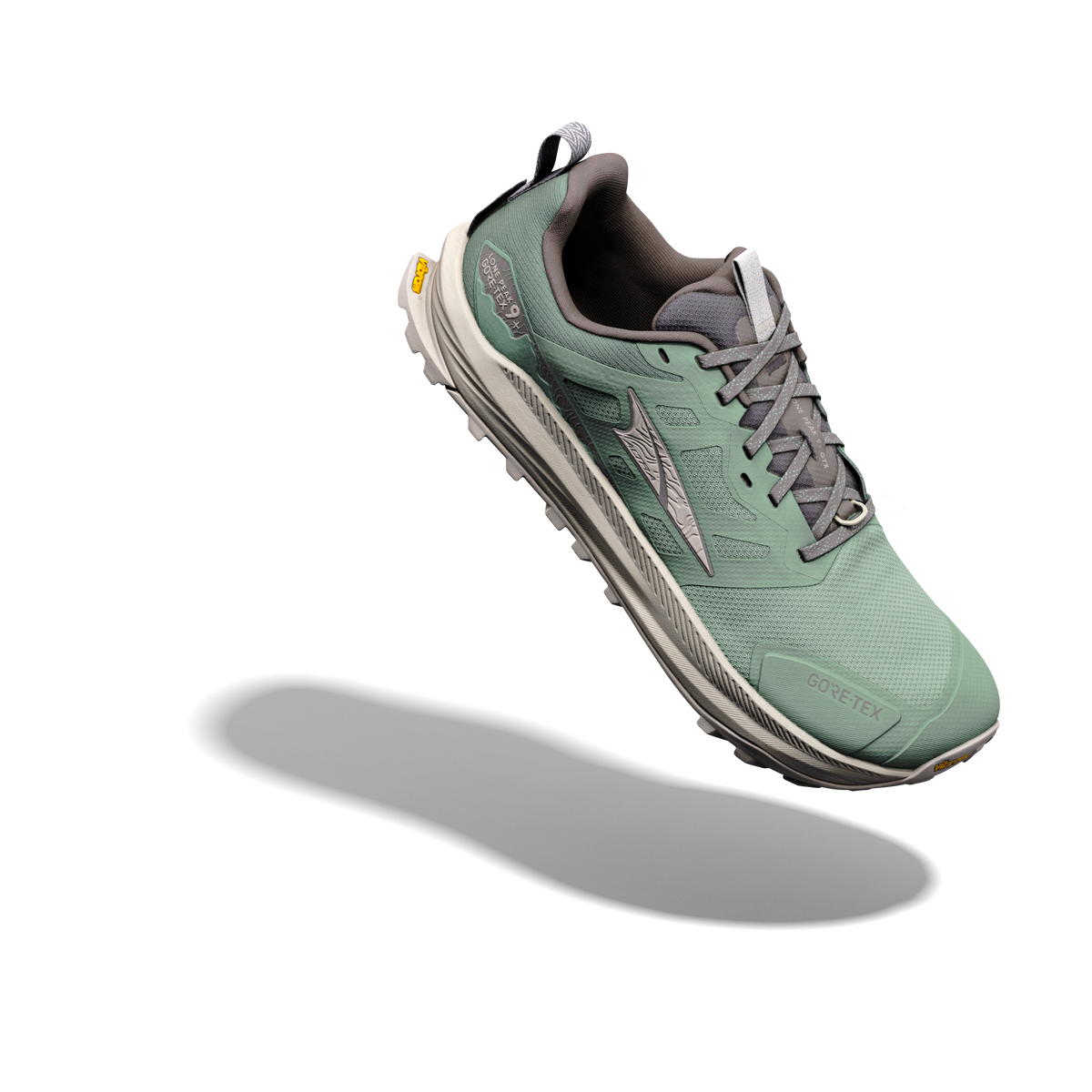 Altra Lone Peak 9+ GTX vandresko til herrer i Sea Spray/Island Fossil set skråt forfra
