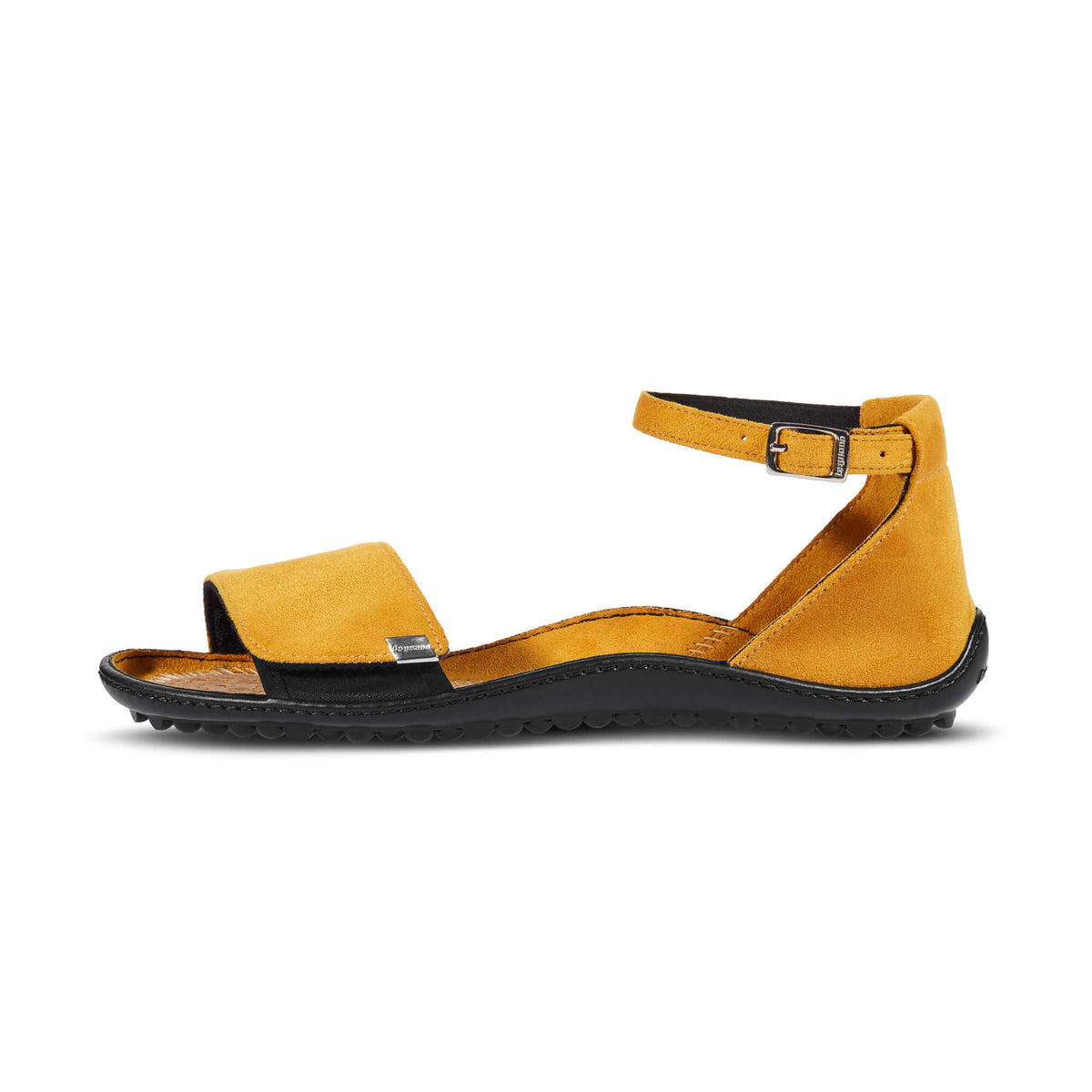 Gul Leguano Jara sandal i sideprofil med ankelrem
