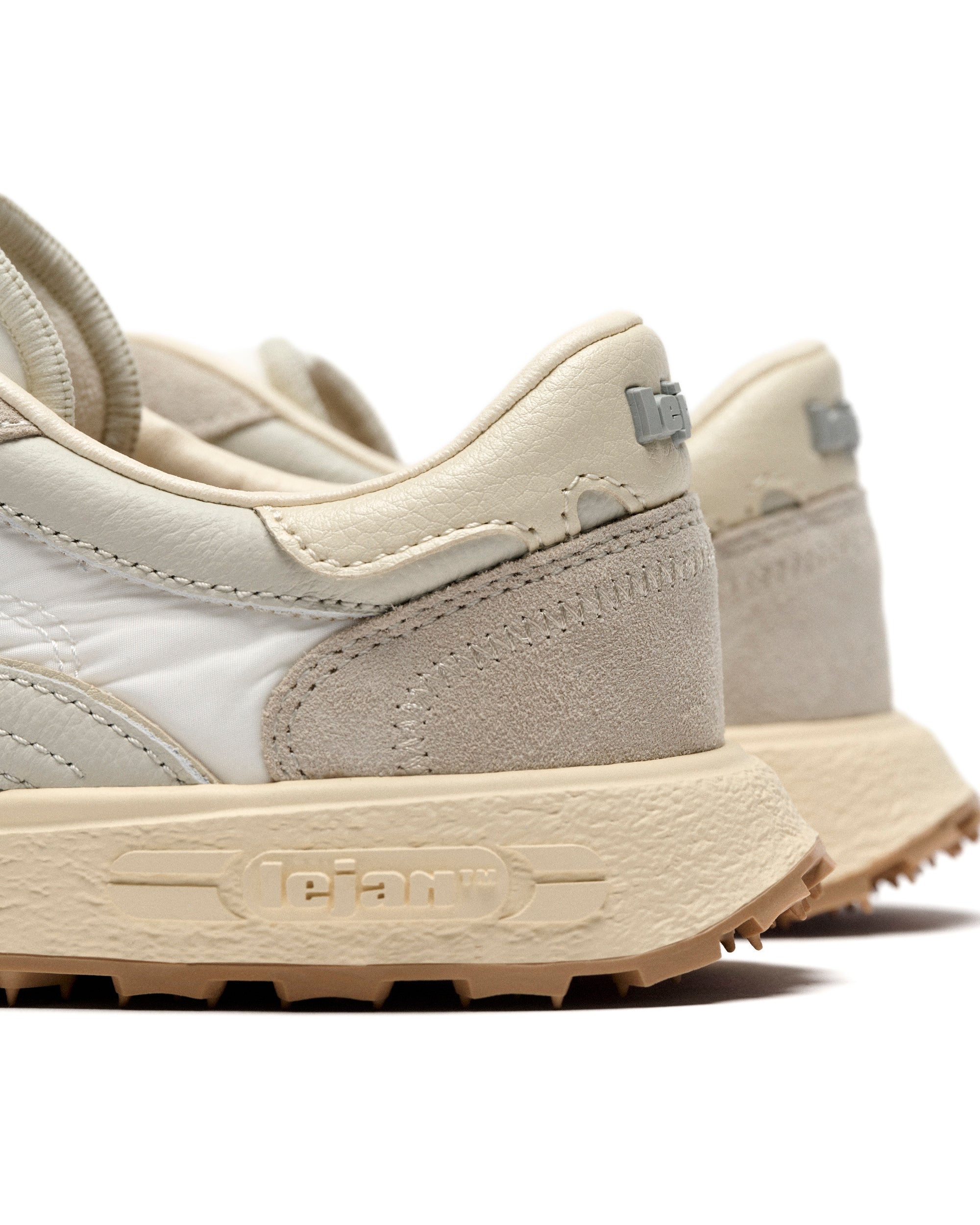 Lejan Melrose – White