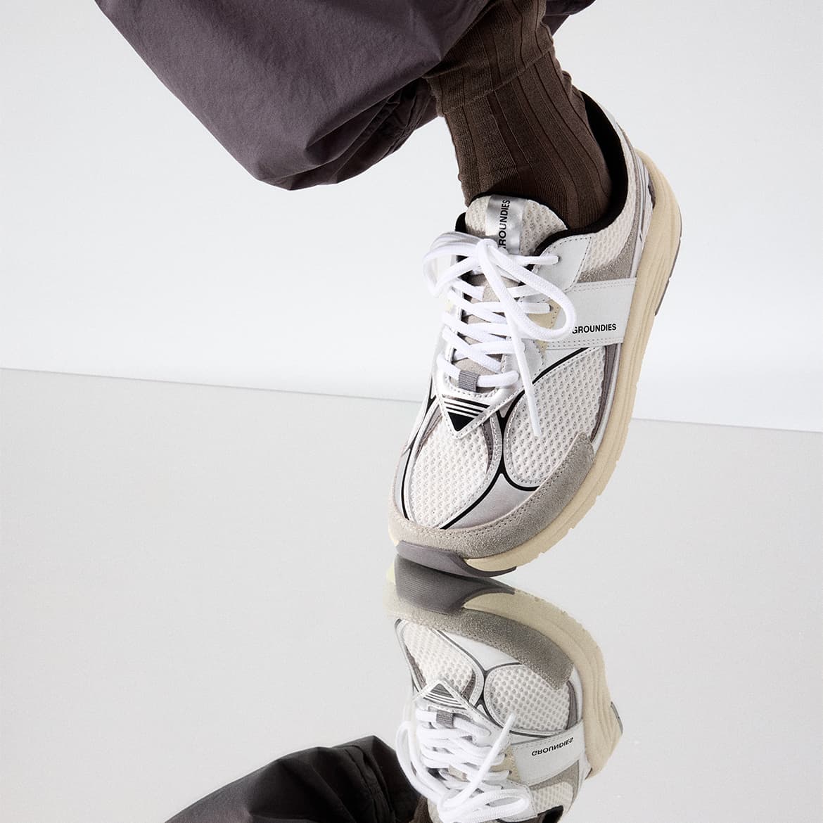 Groundies Starlite 2.0 Mens – White/Silver/Black, set bagfra