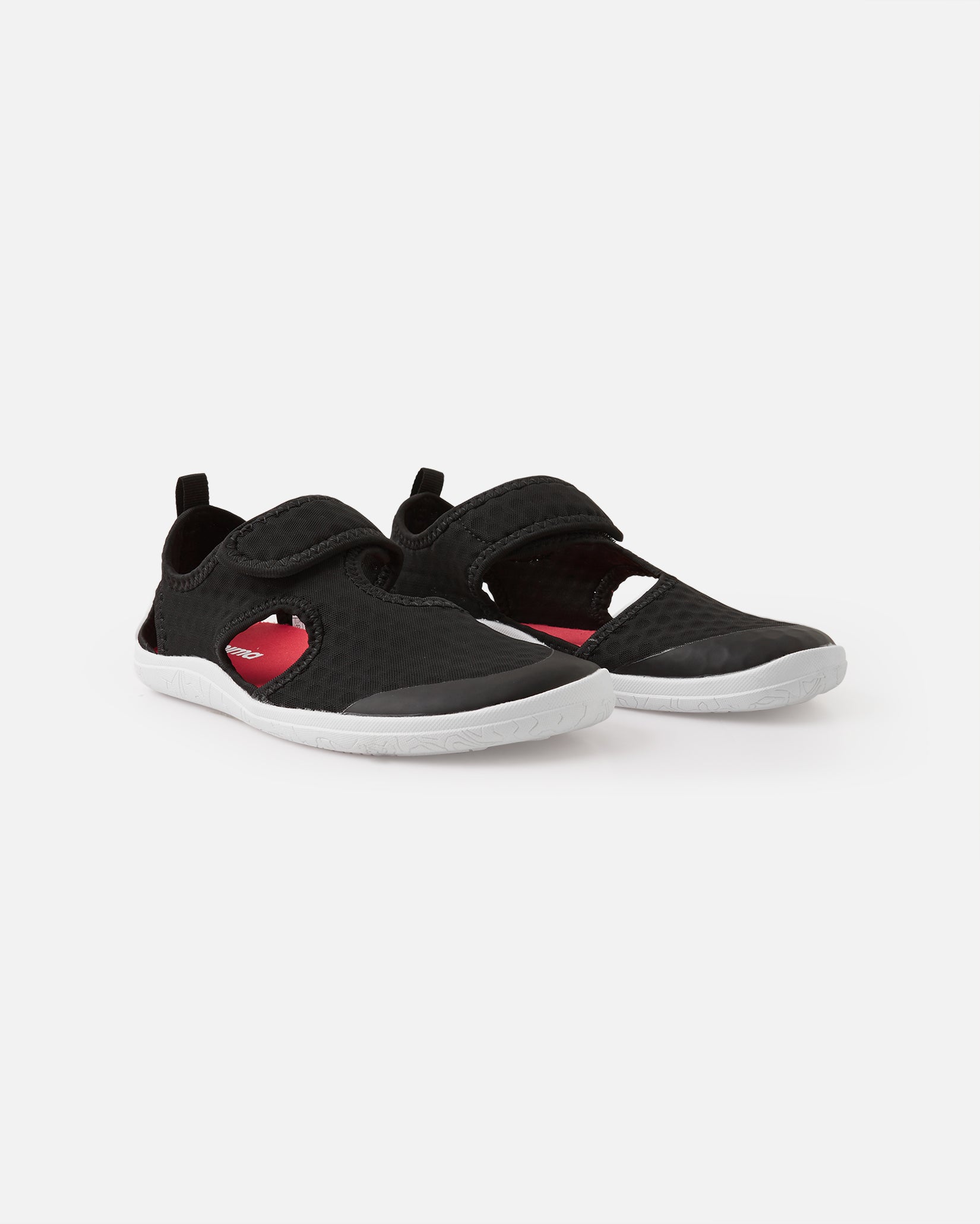 Reima Rantaan – Black (5400067A) – par set skråt forfra