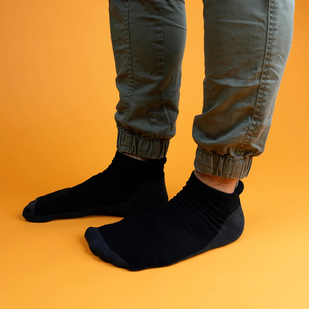 My Foot Function Wide Socks – Ankle Length – Black