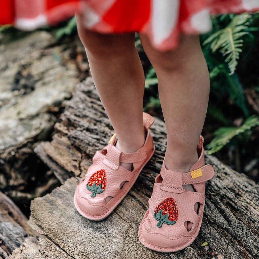 Tikki/Lang.S Nido – Strawberry