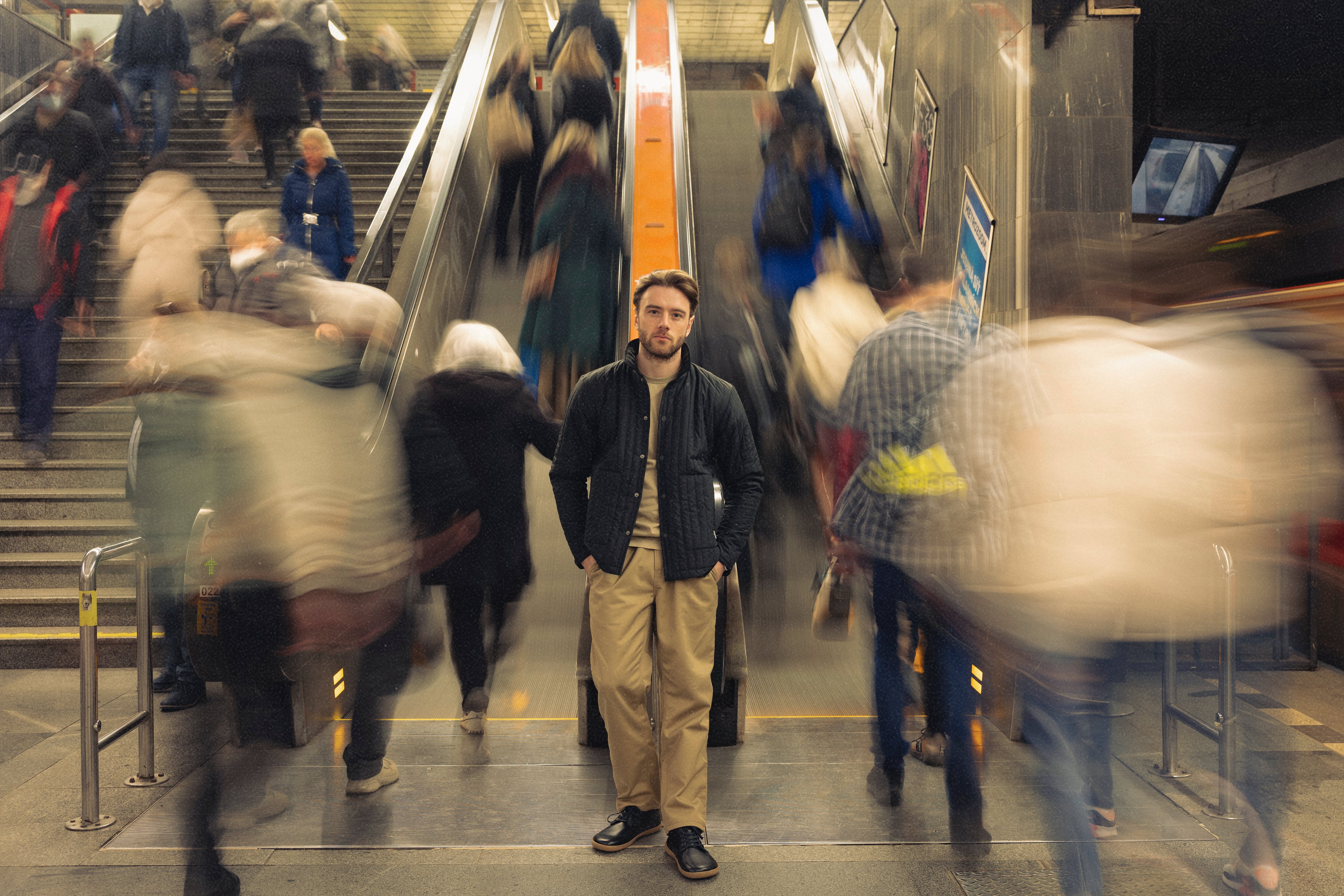 Vasky Terry – Black