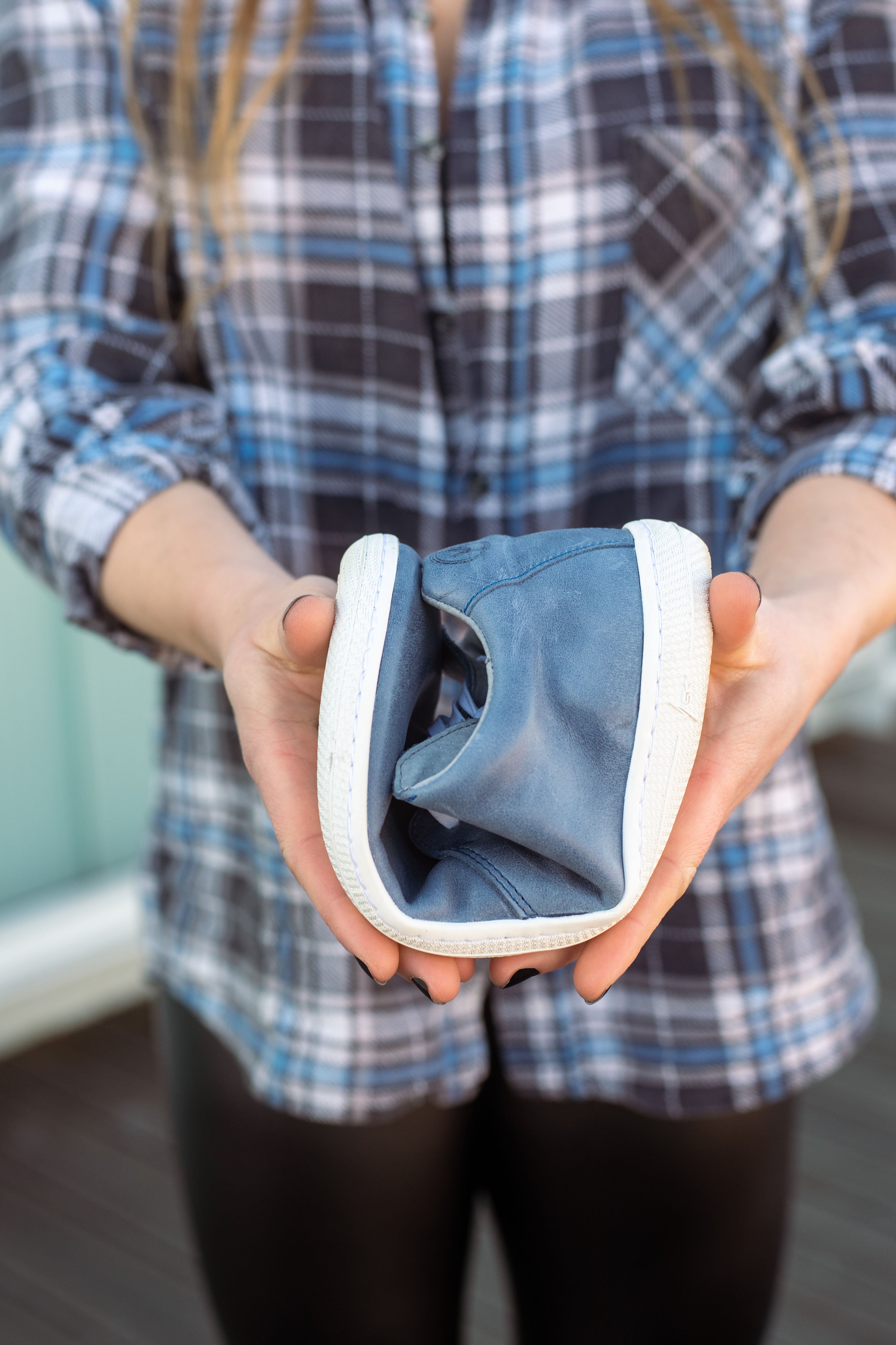 Vasky Terry – Blue