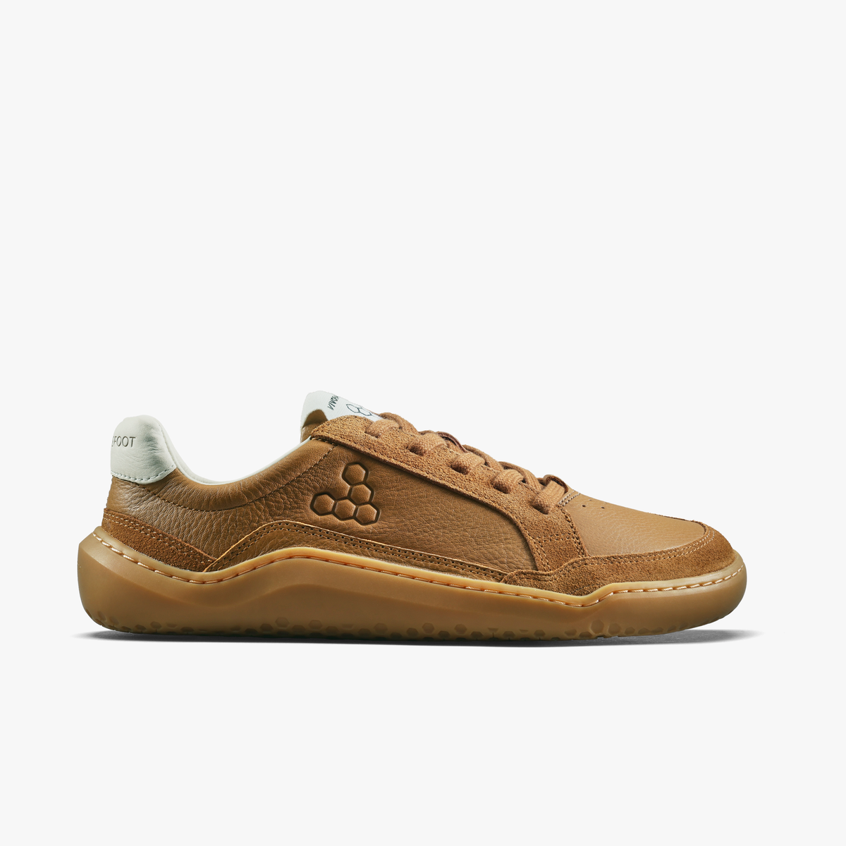 Vivobarefoot Gobi III barfodssko til kvinder i tan læder set fra ydersiden