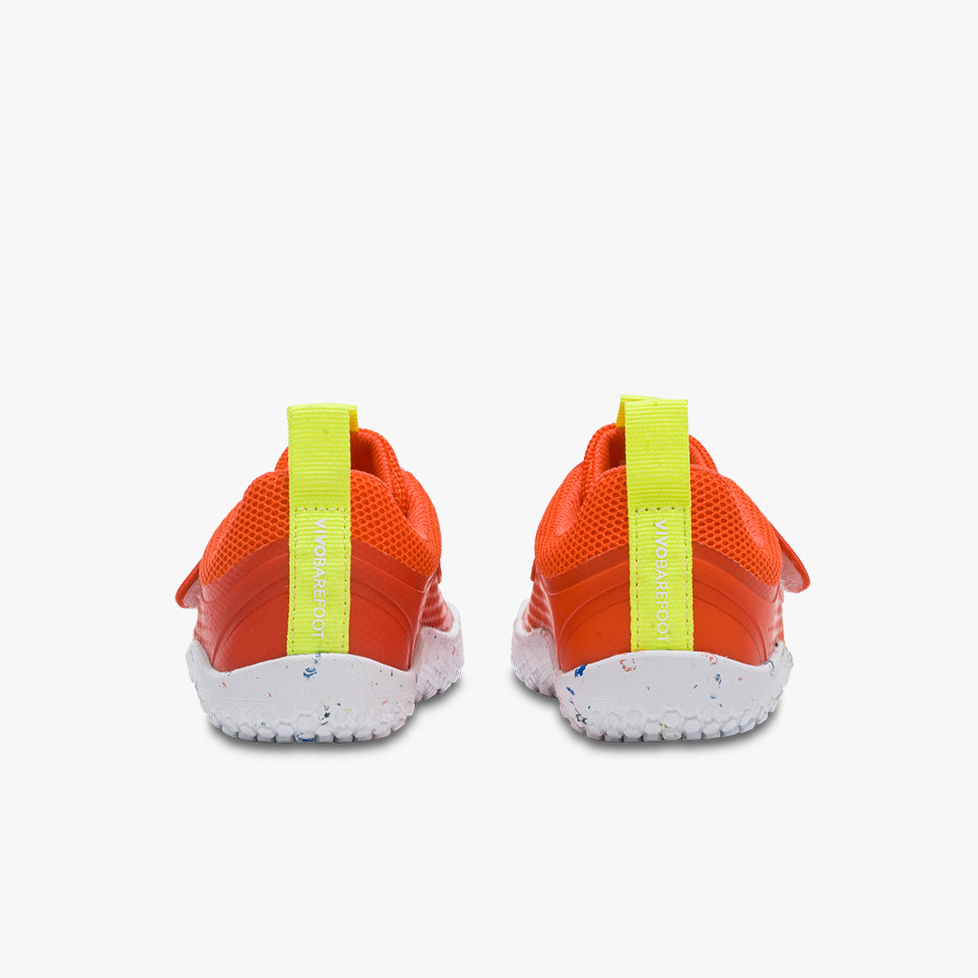 Vivobarefoot Primus Sport III Kids barfods træningssko til børn i farven tomato, bagfra