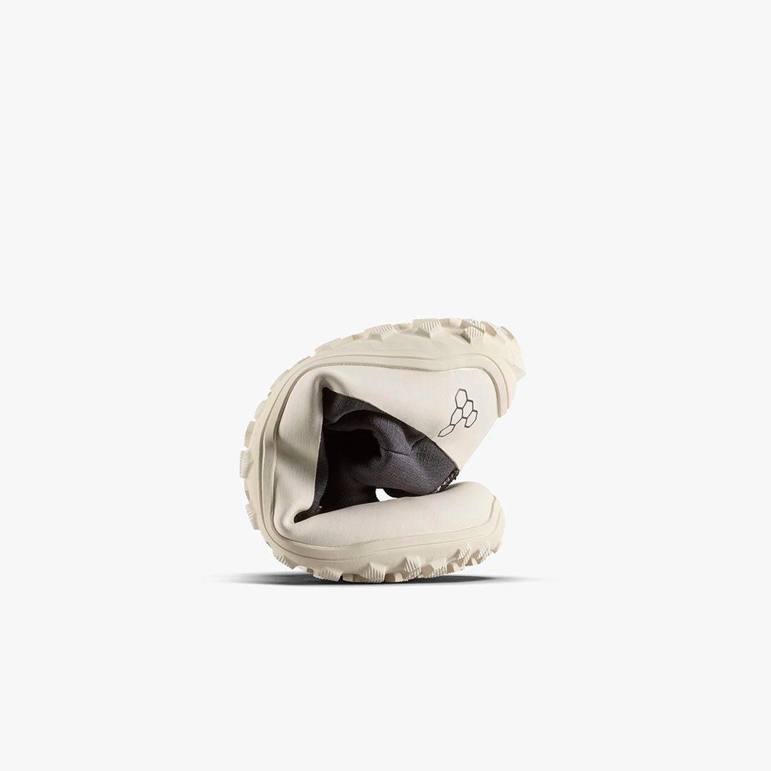 Vivobarefoot Tracker Textile AT Womens – Obsidian/White