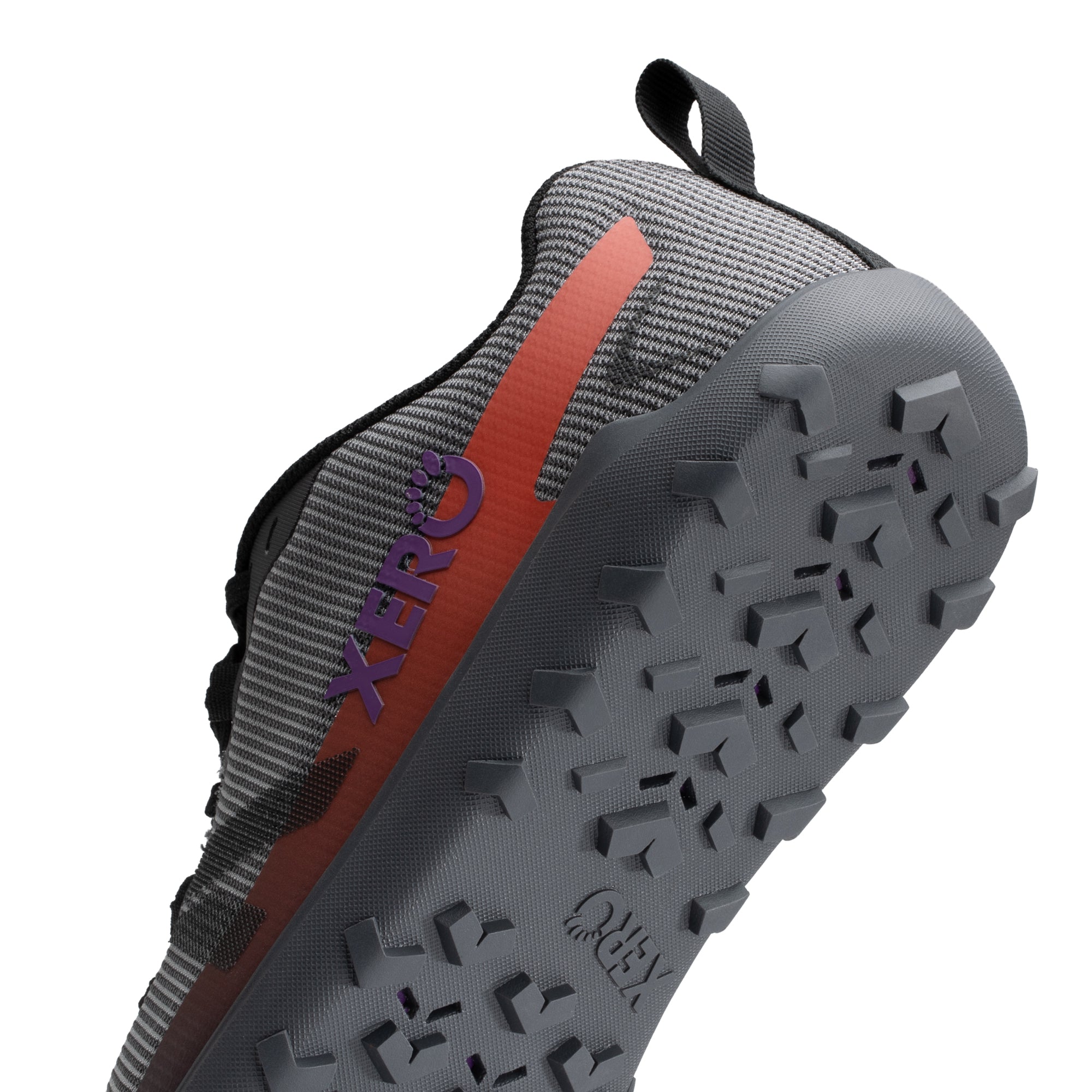 Xero Shoes Mesa Summit barfodssko til herre i farven Asphalt / Multi, detalje af hælen