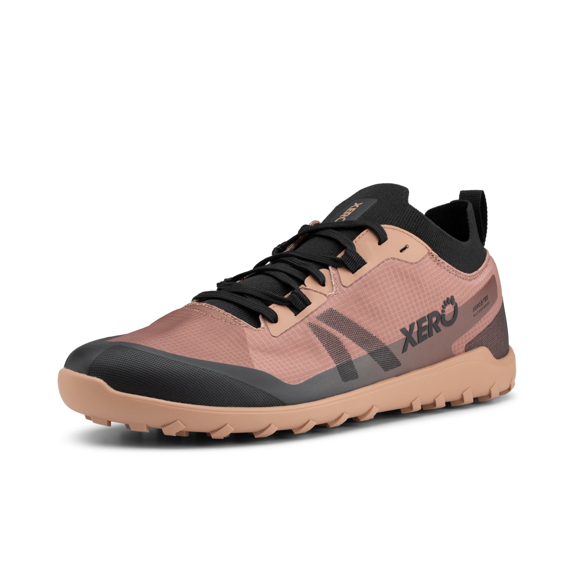 Xero Shoes Mesa Summit WP barfodssko til herre i farven Dark Irish Cream, set skråt forfra