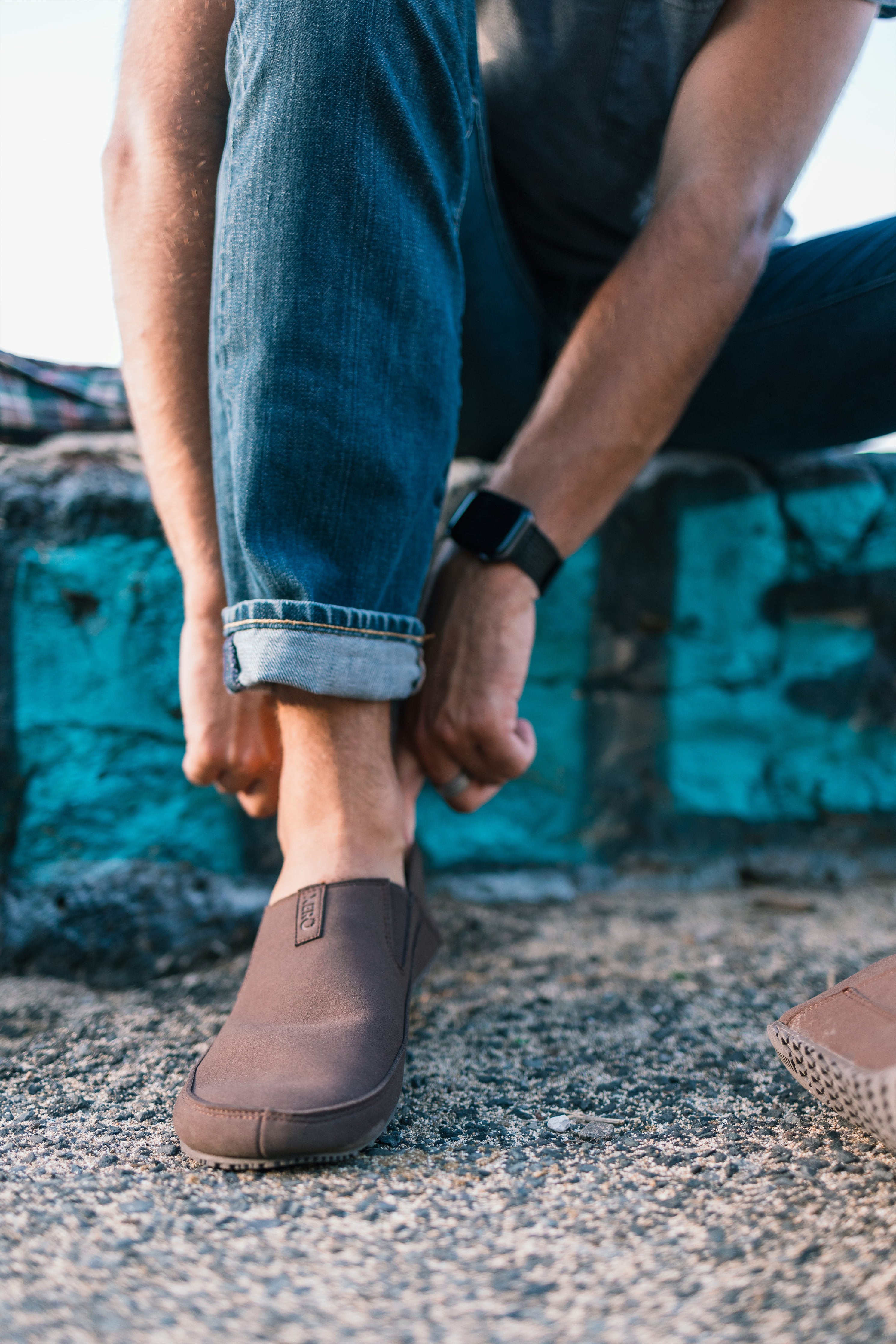 Xero Shoes Sunrise Mens barfods campsko og teltsko til mænd i farven brown, lifestyle