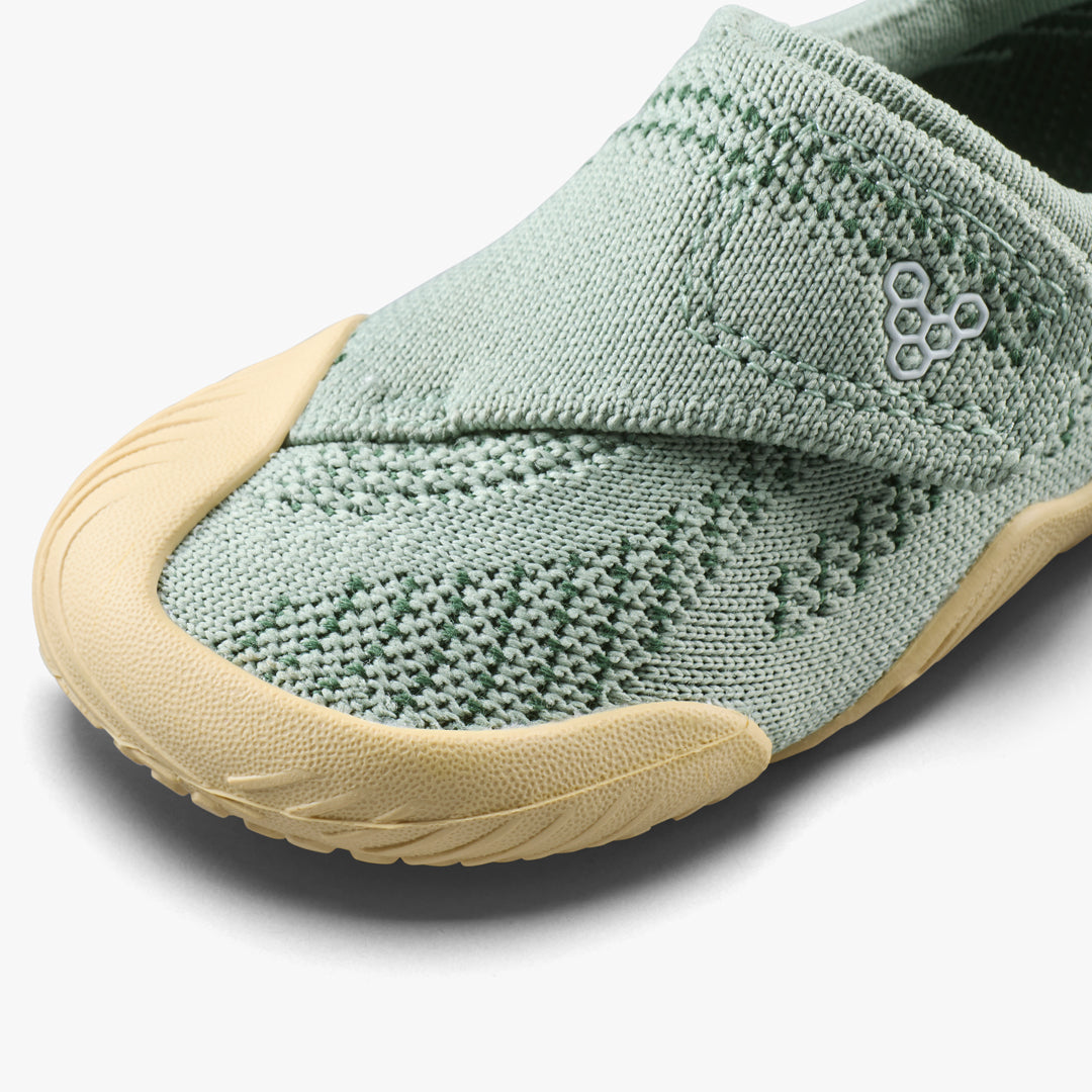 Vivobarefoot Motus Knit Toddlers Glacial Green - closeup