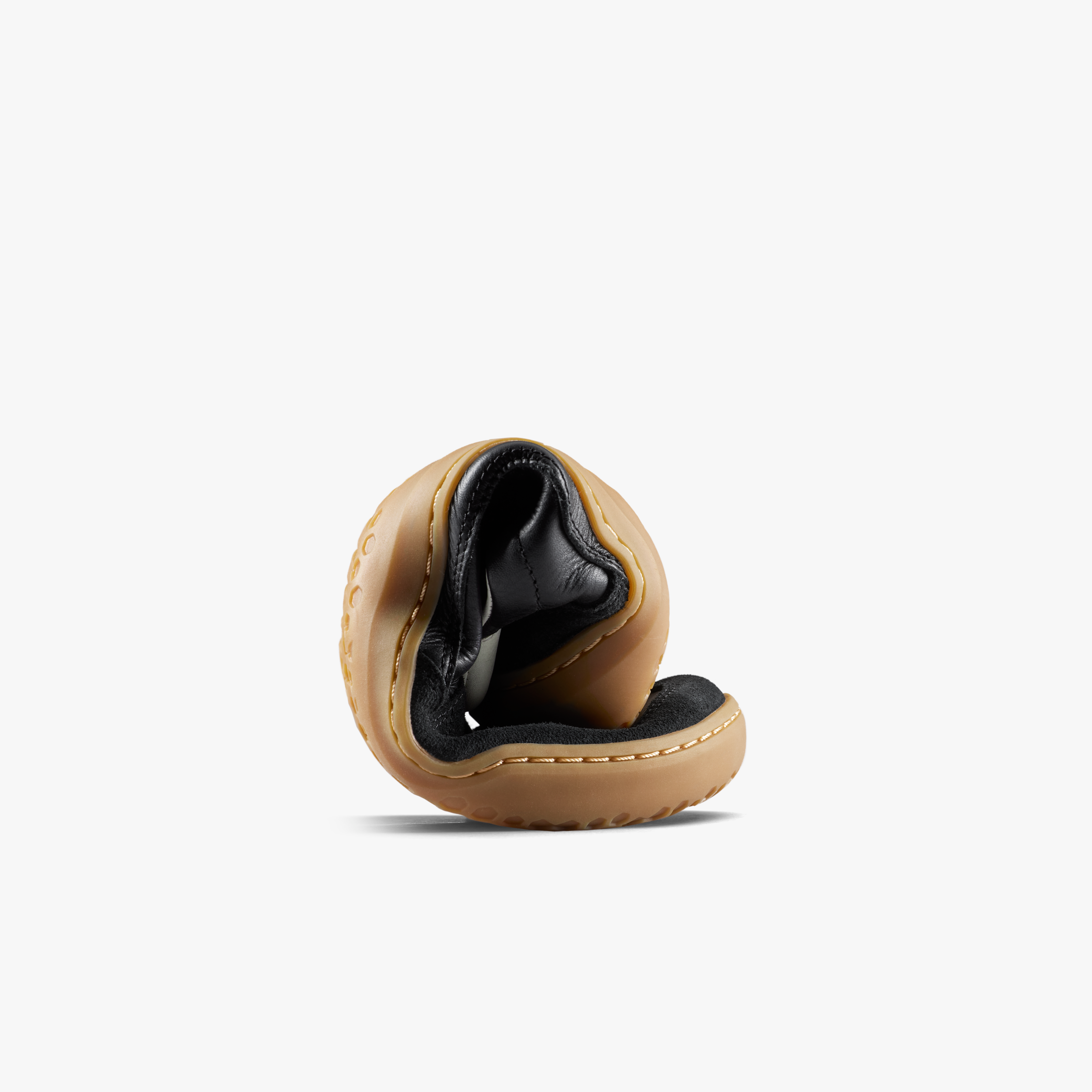 Vivobarefoot Gobi III Sneaker Leather Womens – Obsidian – Curled