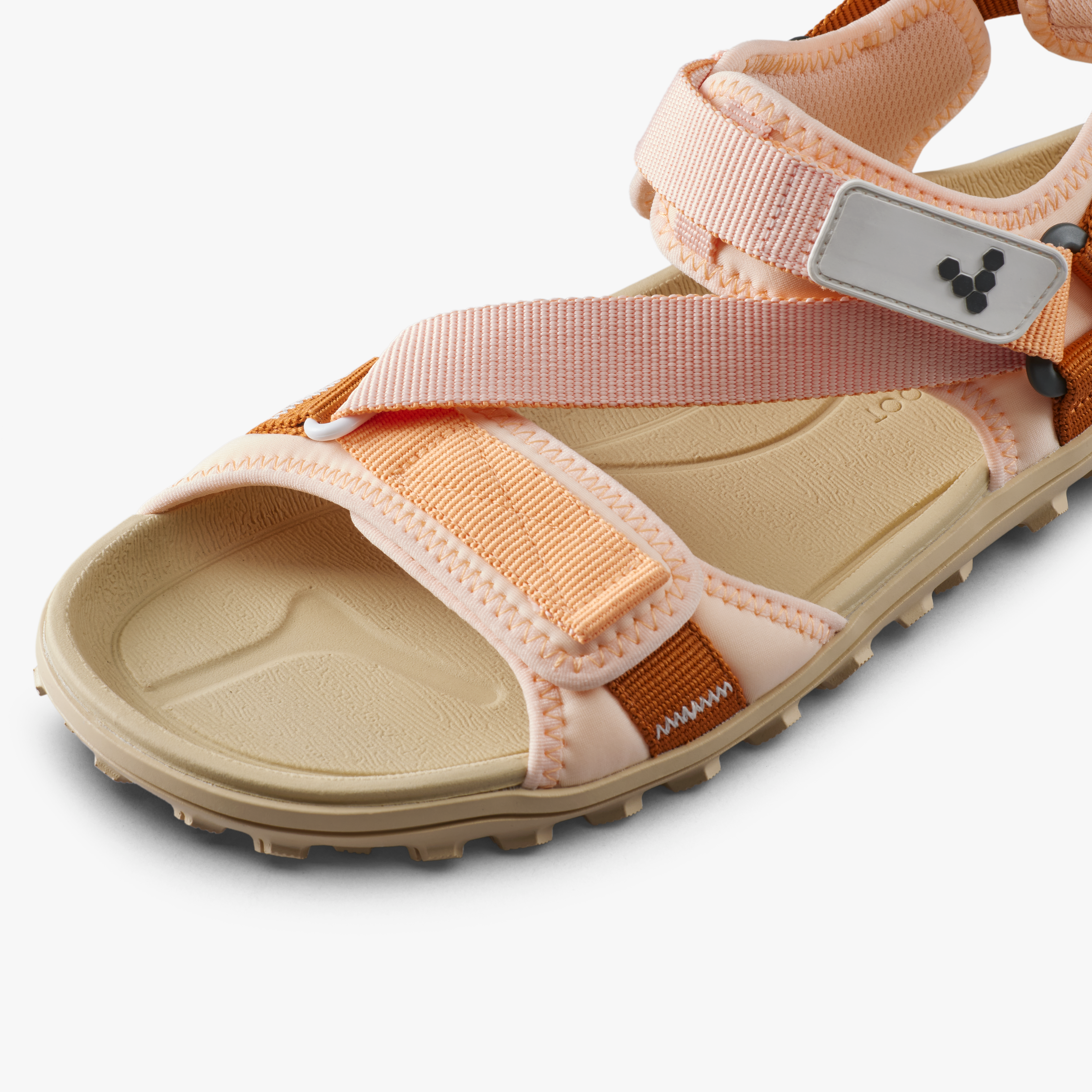 Vivobarefoot Tracker ORA Sandal Womens – Coral – Closeup1