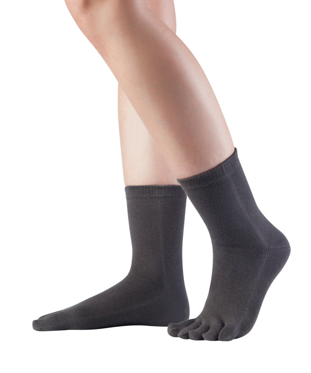 Knitido Essentials Midi – Toe Socks 