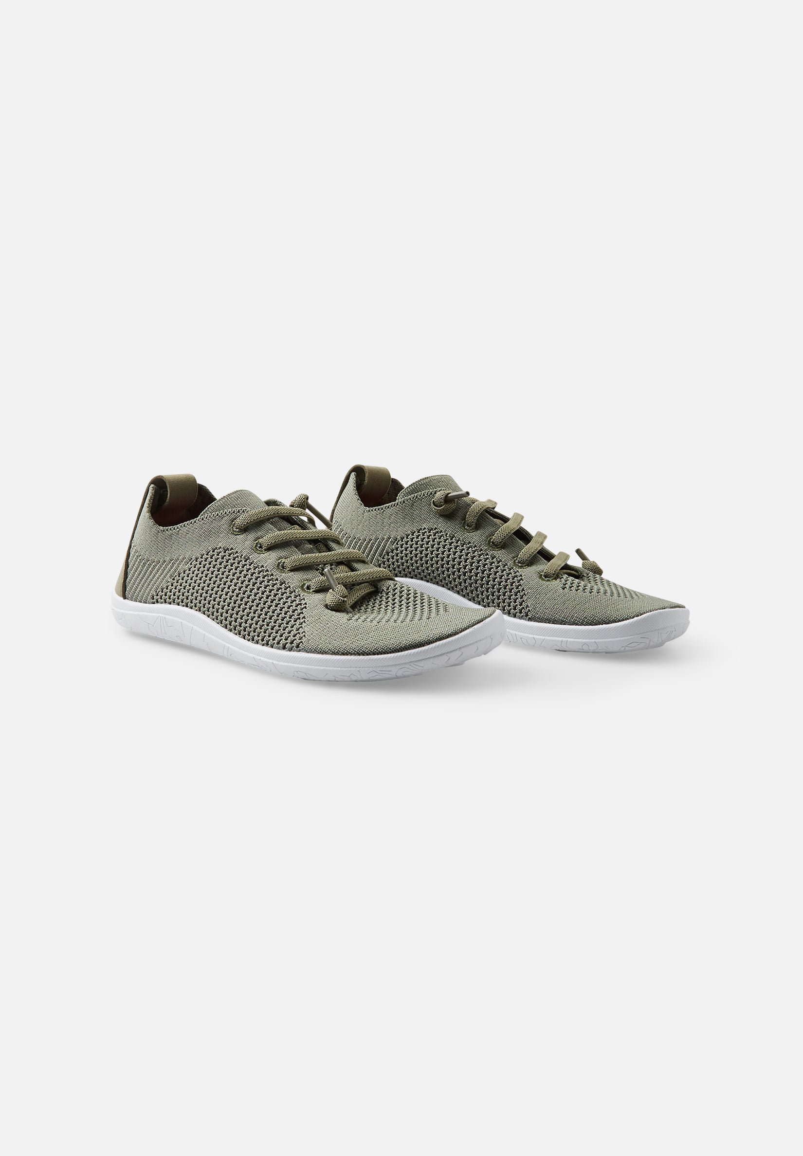 Reima Astelu – Greyish Green (5400066A) – par set skråt forfra