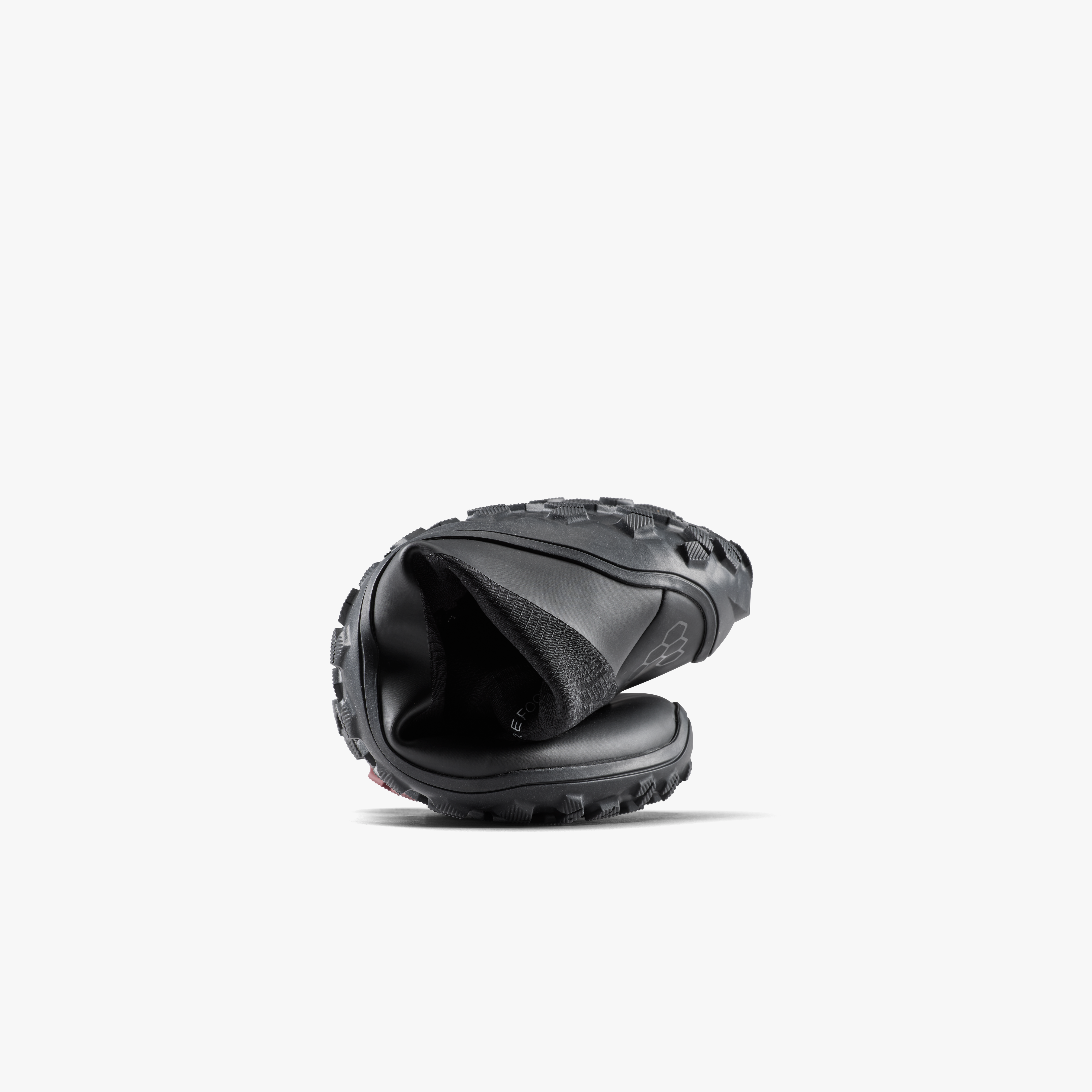 Vivobarefoot Tracker Textile AT II Mens barfodssko til mænd i farven obsidian, rullet
