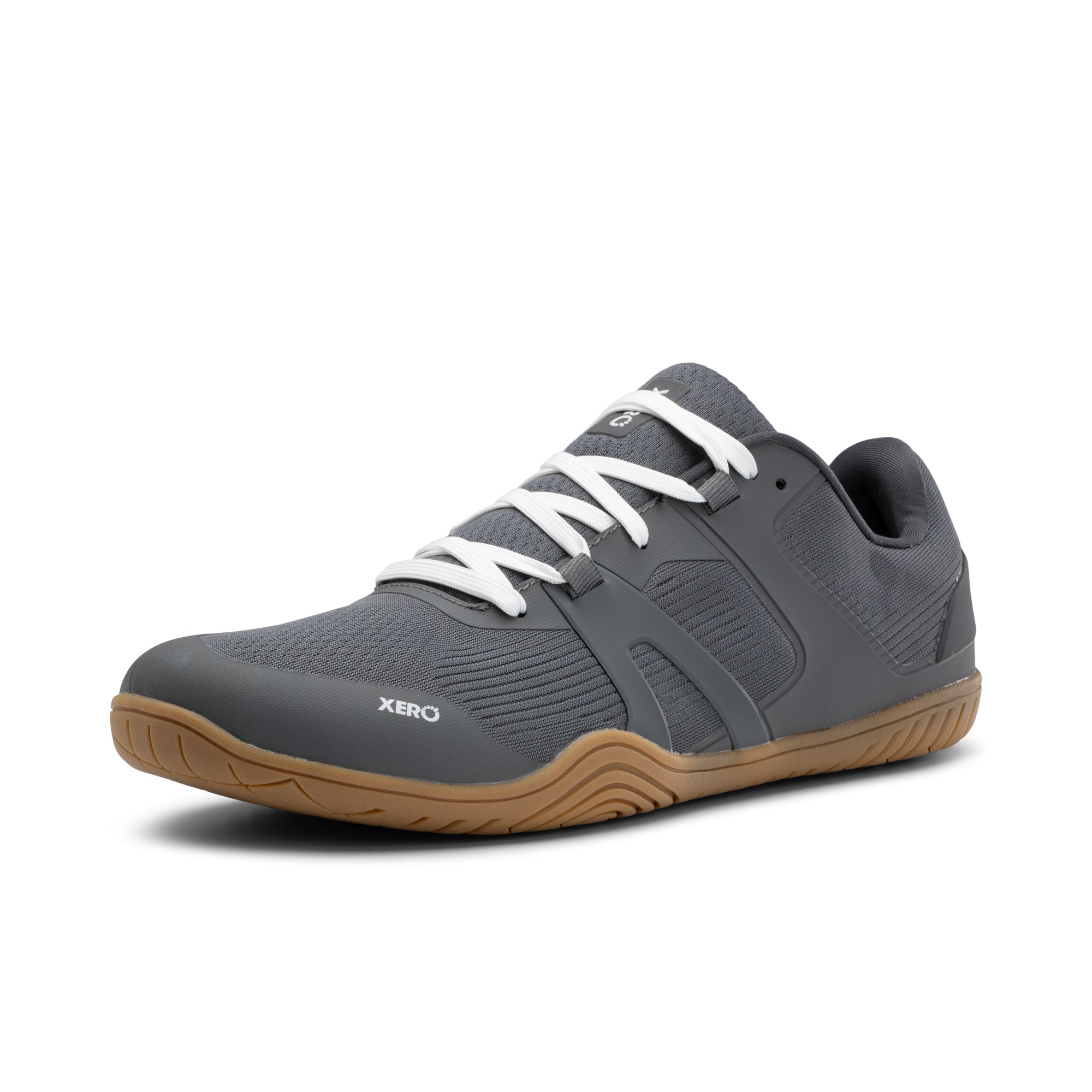 Xero Shoes 360 Rally barfodssko til herre i farven Steel Gray, set skråt forfra