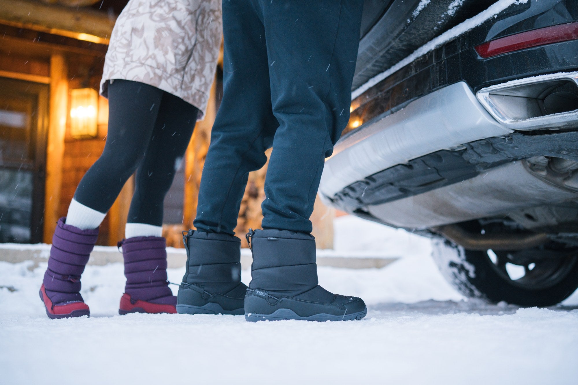 Xero Shoes Alpine Pull-On barfodssko til herre i farven Black, livsstilsbillede