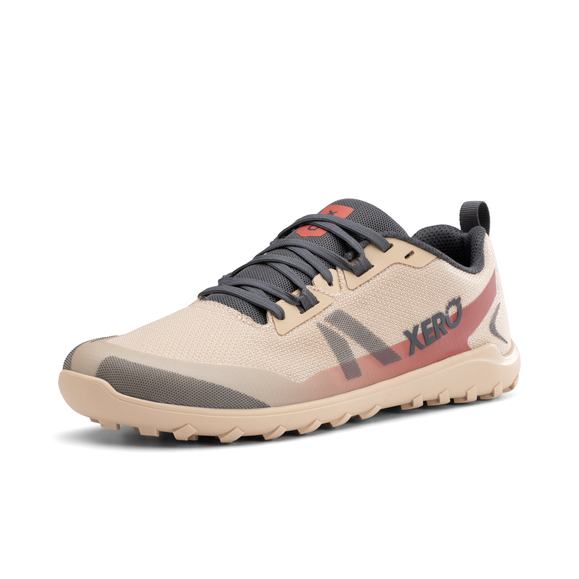Xero Shoes Mesa Summit barfodssko til dame i farven Irish Cream, set skråt forfra