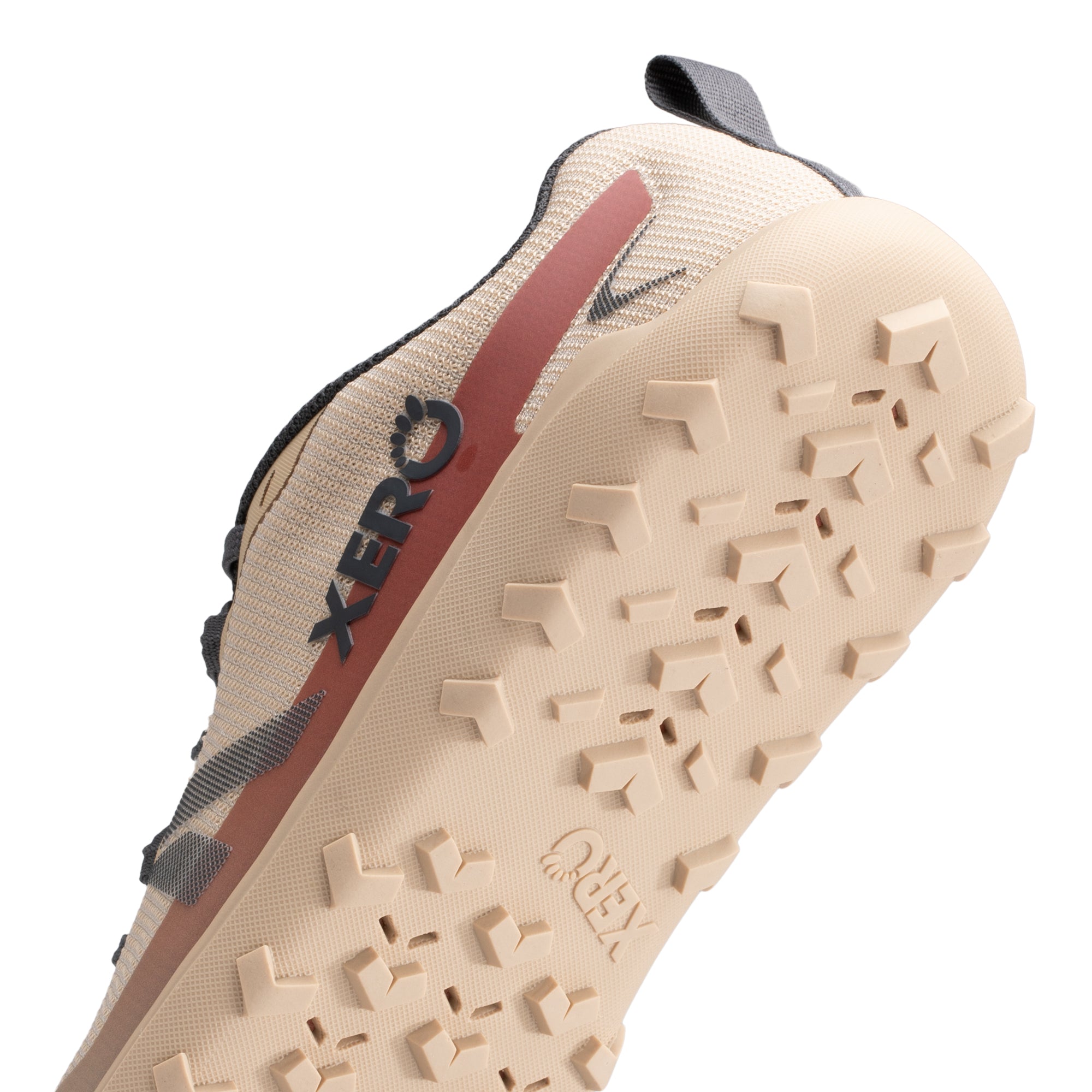 Xero Shoes Mesa Summit barfodssko til dame i farven Irish Cream, detalje af hælen