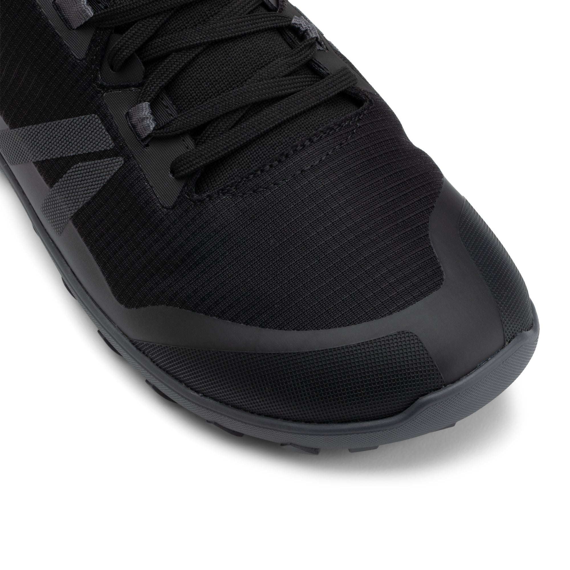 Xero Shoes Mesa Summit WP barfodssko til herre i farven Black, detalje af tåkassen