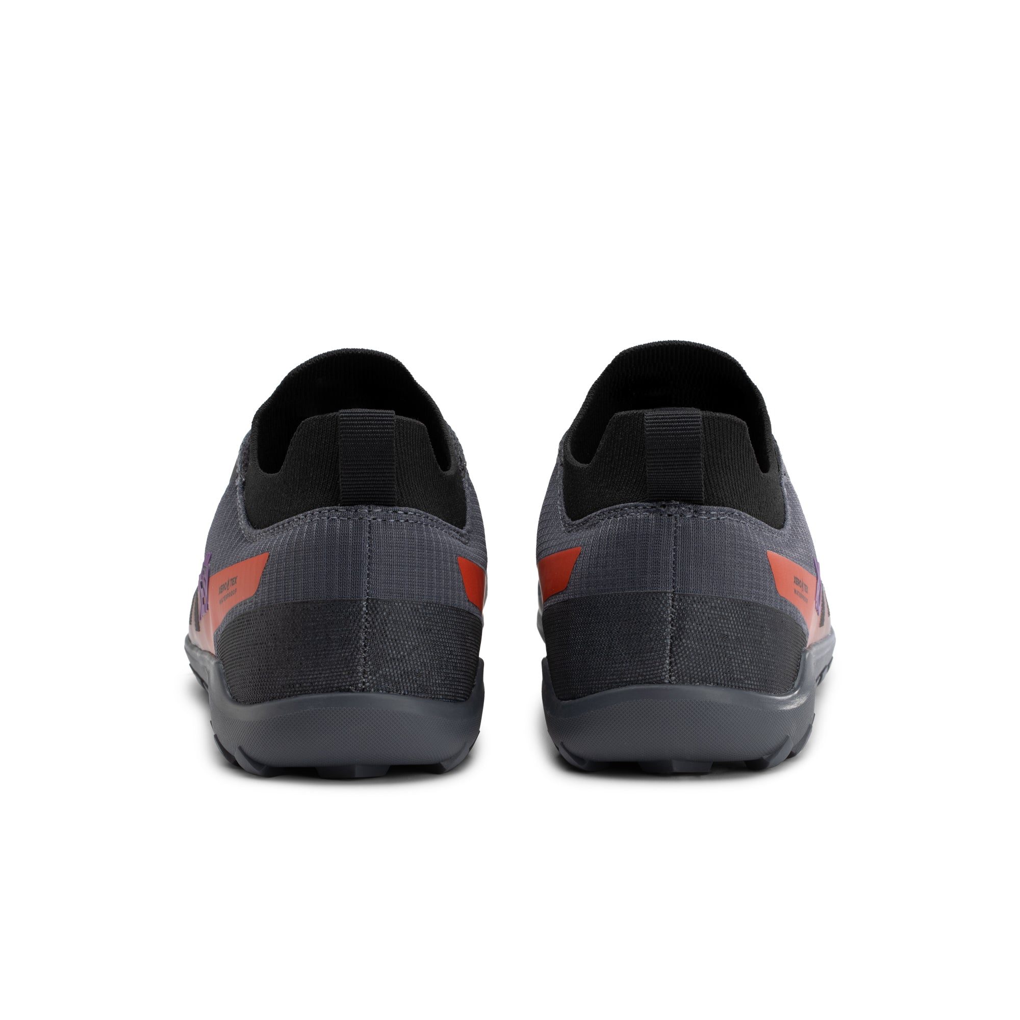 Xero Shoes Mesa Summit WP barfodssko til dame i farven Asphalt / Multi, set bagfra