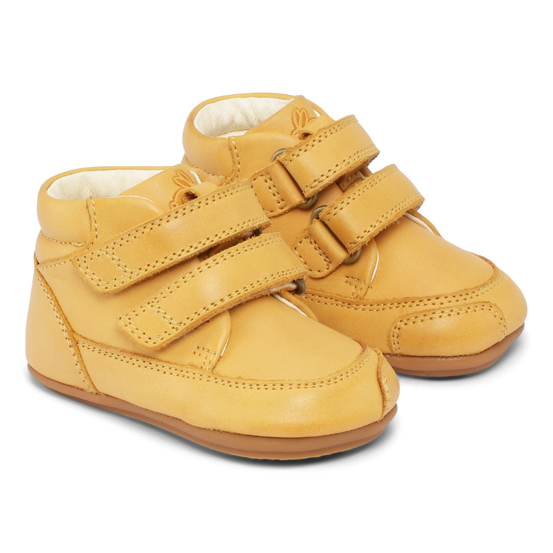 Bundgaard Prewalker II Velcro barfods prewalkers til tumlinge i farven yellow, par