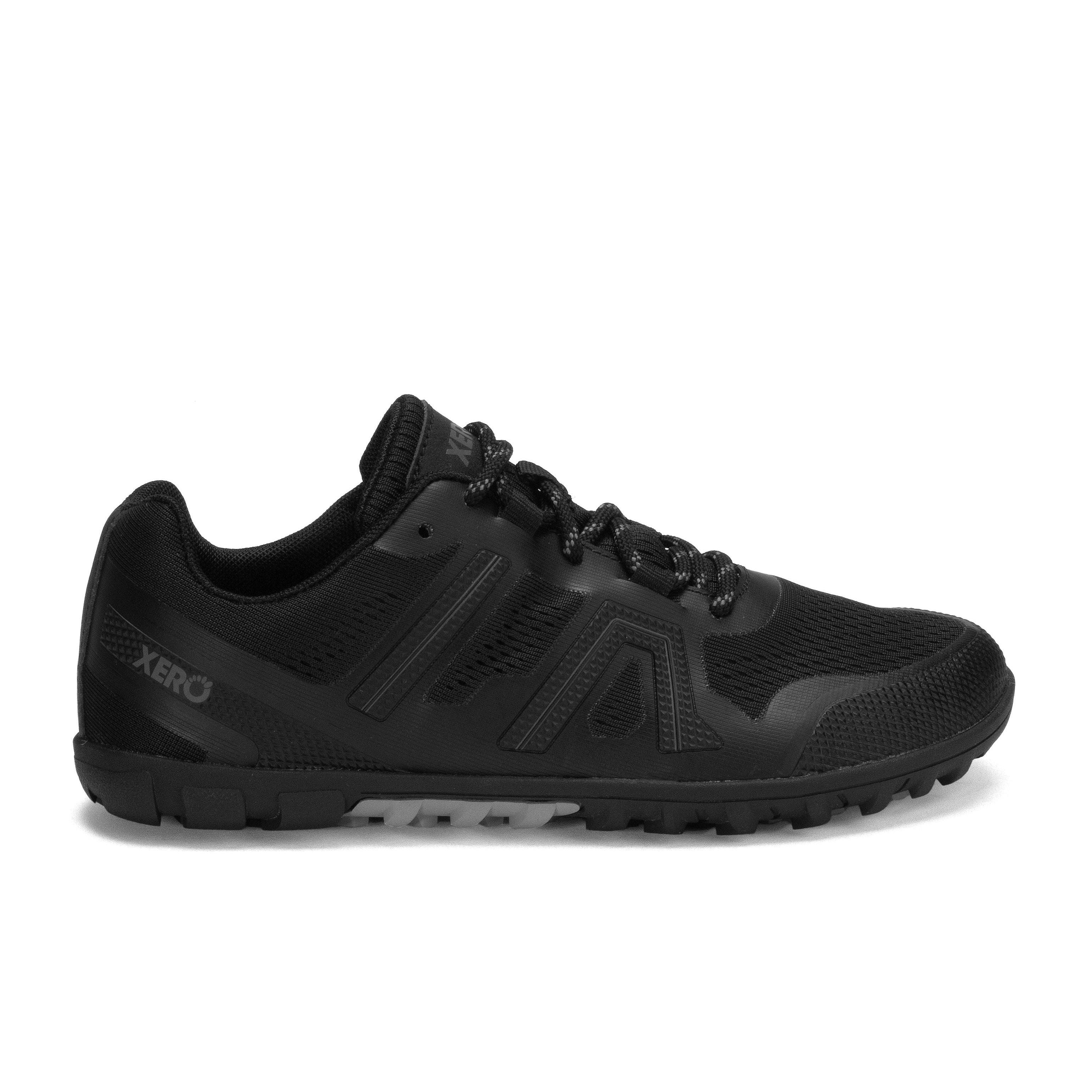 Xero Shoes Mesa Trail barfods trailsko til kvinder i farven black, yderside