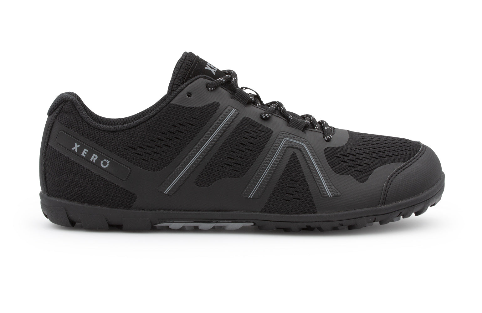 Xero Shoes Mesa Trail barfods trailsko til kvinder i farven black, yderside