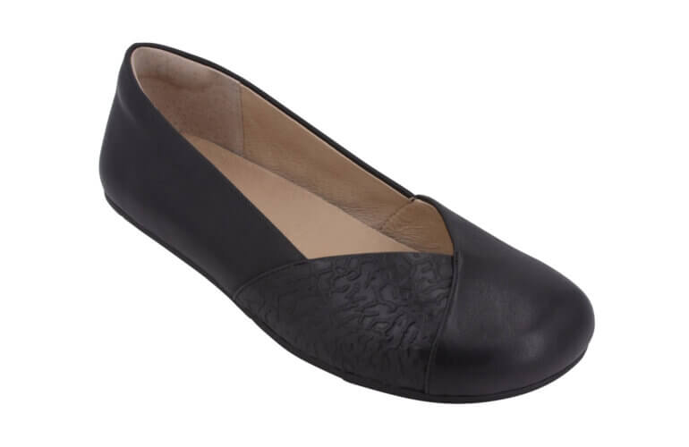 Xero Shoes Phoenix Leather barfods ballerinaer til kvinder i farven black, vinklet