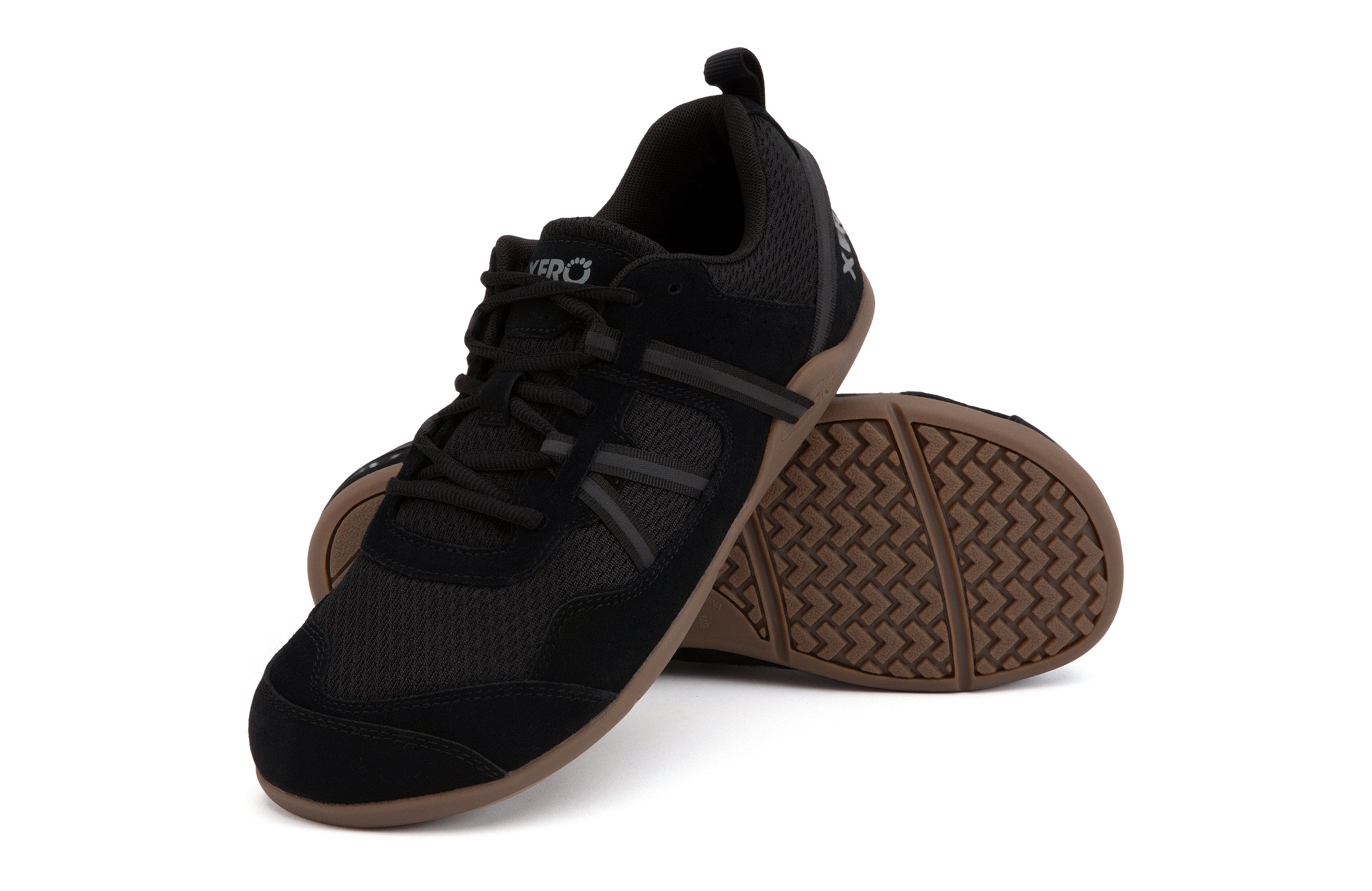 Xero Shoes Prio Suede barfods ruskind sneakers til mænd i farven black gum, par