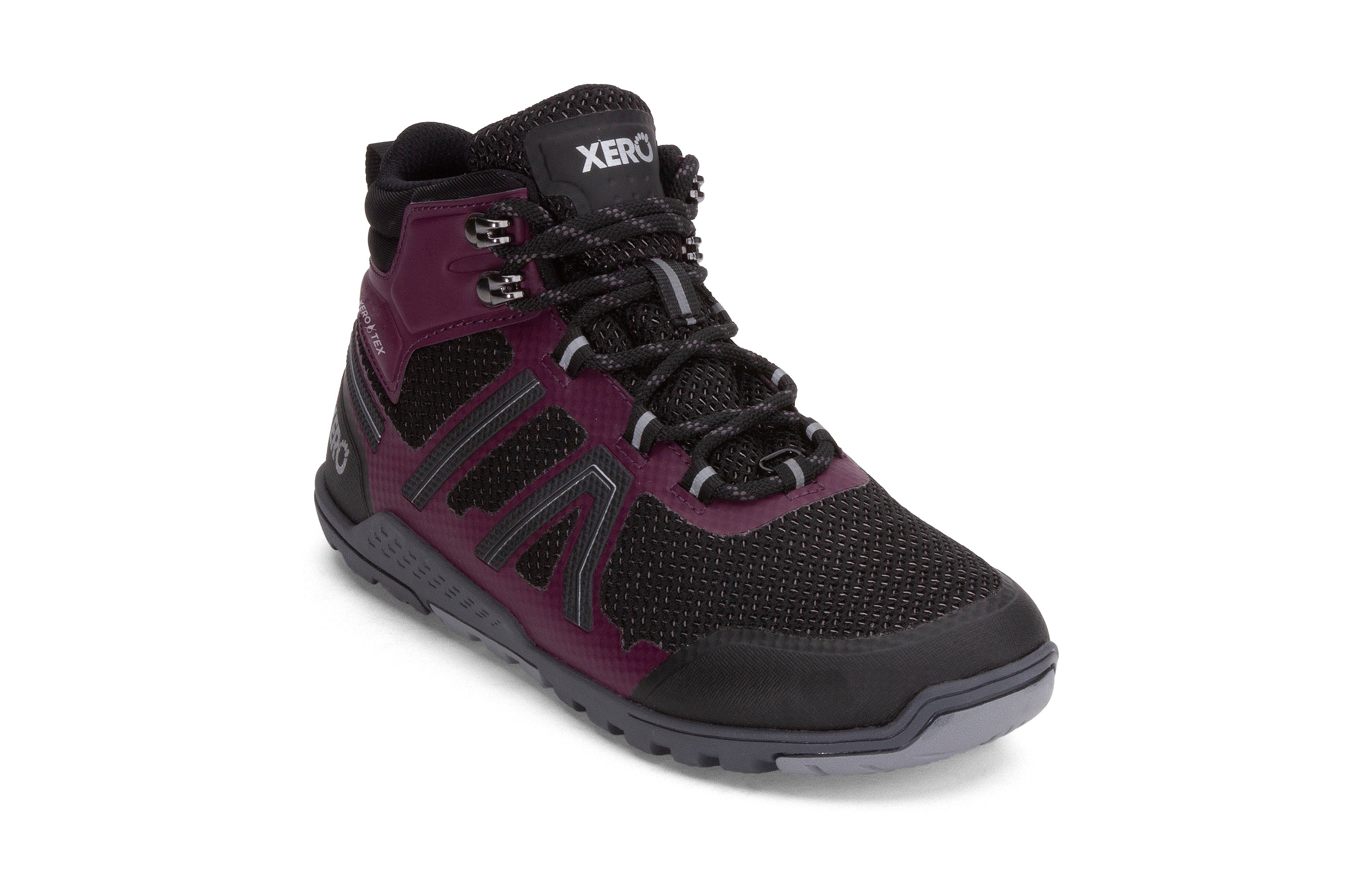 Xero Shoes Xcursion Fusion Womens barfods vandrestøvler til kvinder i farven fig, vinklet