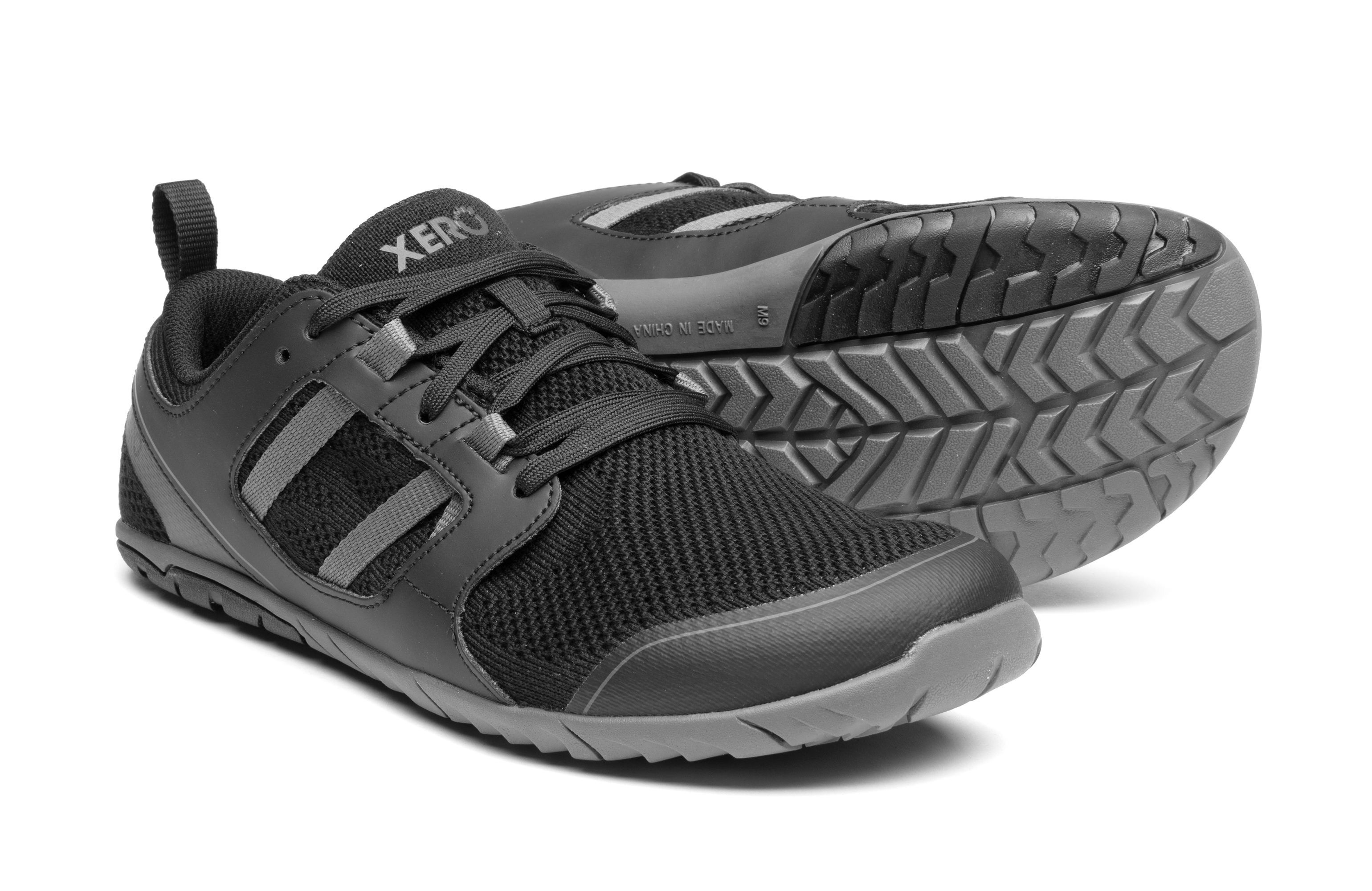 Xero Shoes Zelen Mens barfods sneaker træningssko til mænd i farven black, par